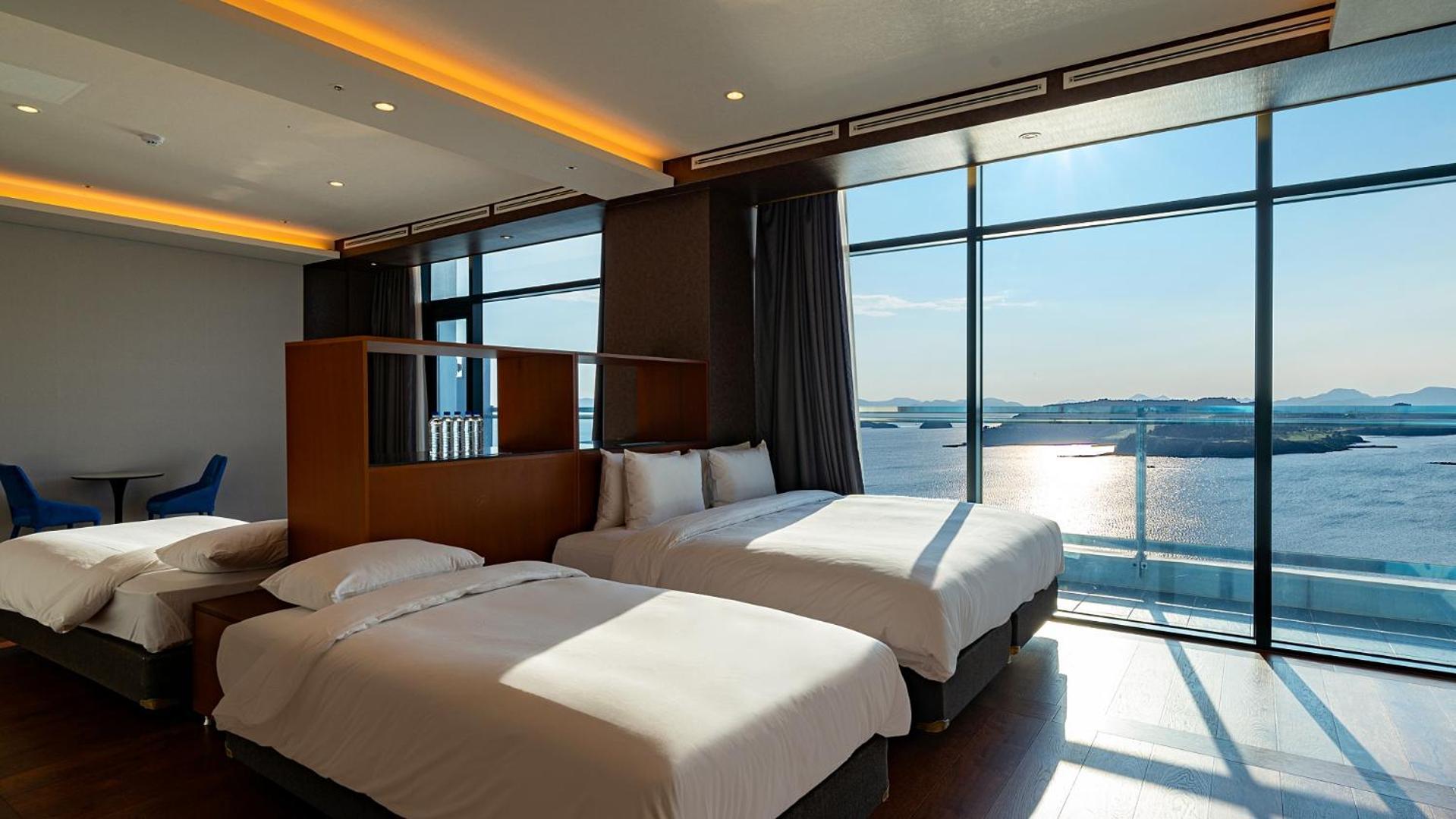 Hotel Jcs Yeosu Exterior foto